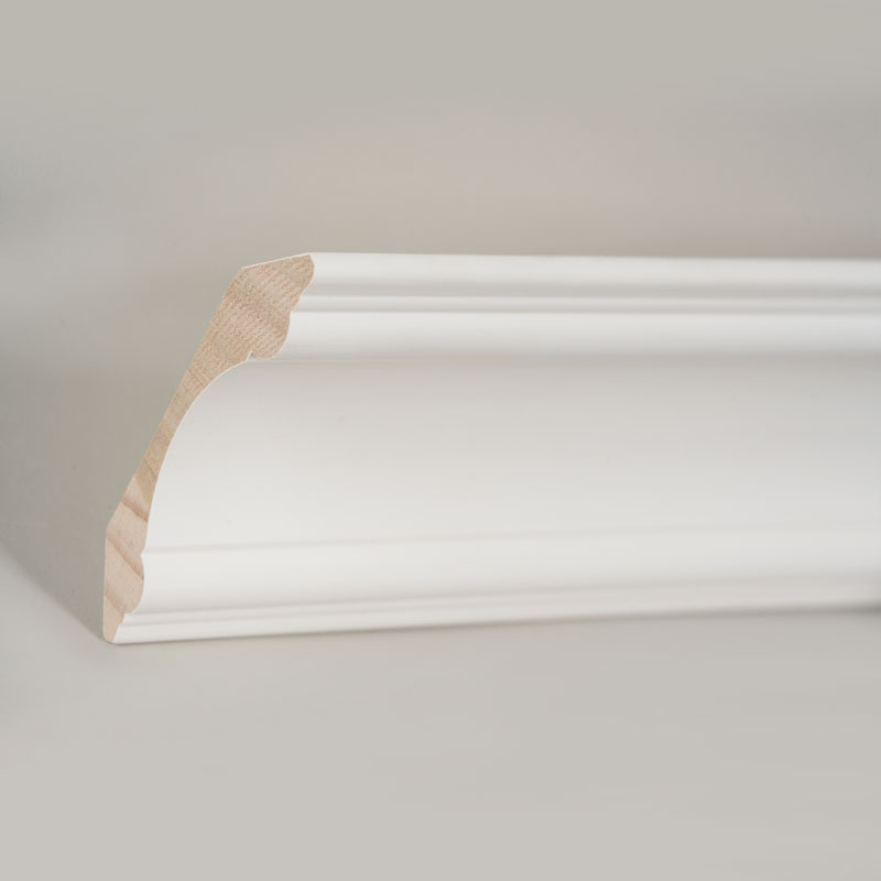 Múnlú Corónach Adhmaid Péine (Filler-Primed & Pearl White) 3/4' x 3 3/8'