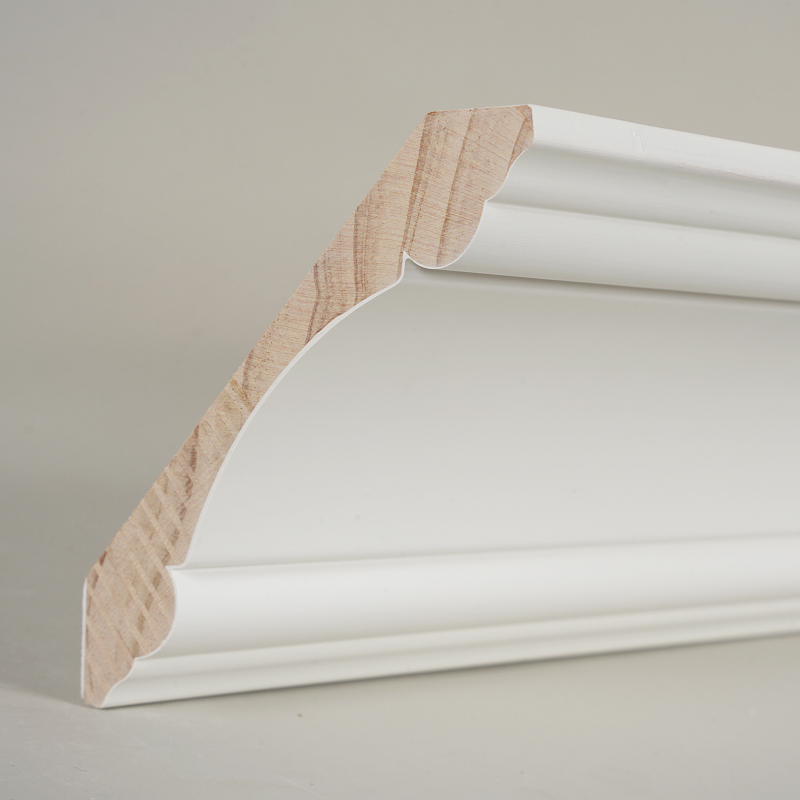 Múnlú Corónach Adhmaid Péine (Filler-Primed & Pearl White) 3/4' x 4 3/4'